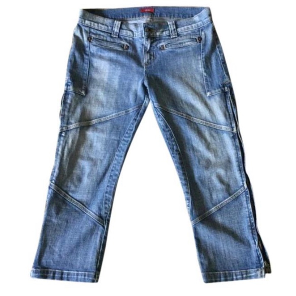 GUESS Jeans With Side Zip in size 29